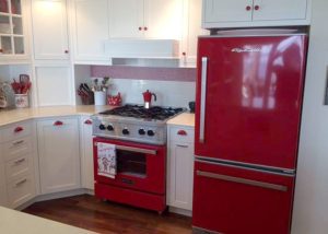 red-pro-kitchen