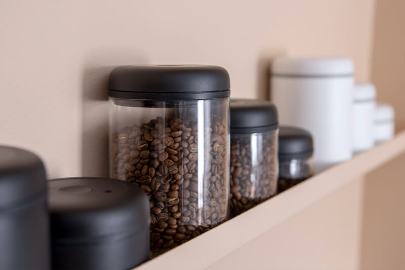 コーヒー通の必需品！？真空キャニスターでコーヒー豆を最高の状態で保存 | アルファエスパスのブログ