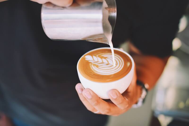 make-barista-level-latte-art